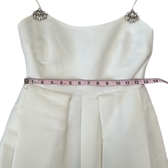 SOLD - NWT Sachin & Babi Ivory Gwen Gown #S221B53-103 Size 2 Reg. $895 - Picture 11 of 12